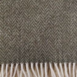  Olive Green Herringbone Throw Blanket — 100% New Zealand Wool, 140x200 cm (55x79″), Eco-Friendly, Fringed, for Sofa or Bed, fig. 3 