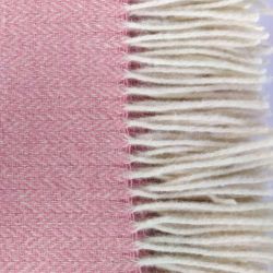  100% New Zealand Wool Throw Blanket – Pink, 140×200 cm (55″×79″) Herringbone, fig. 4 