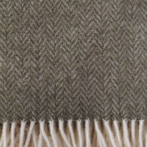  Olive Green Herringbone Throw Blanket — 100% New Zealand Wool, 140x200 cm (55x79″), Eco-Friendly, Fringed, for Sofa or Bed, fig. 3 